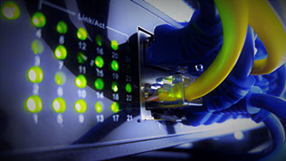 Servers with Cabeling Image.